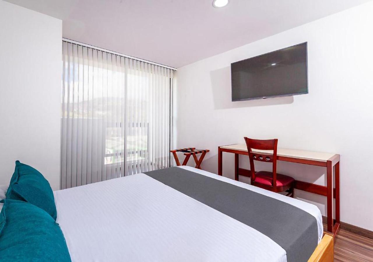 Hotel Basan Plaza 帕斯托 外观 照片